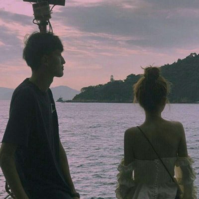 背影照图片头像唯美8