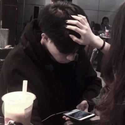 含尹的个性头像2