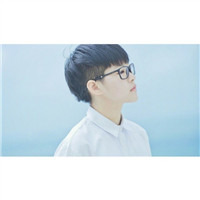 qq头像男生全身3