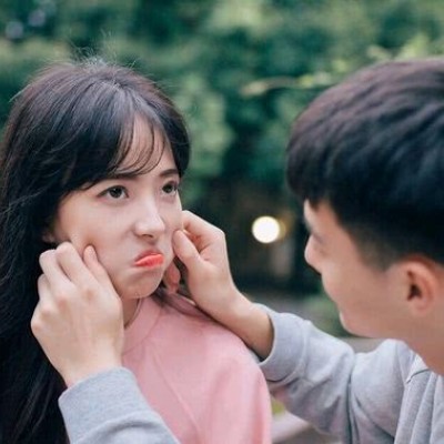 半脸黑白头像女生8
