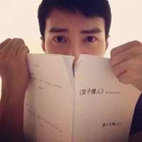男生头像卡通搞怪逗比挖鼻孔8
