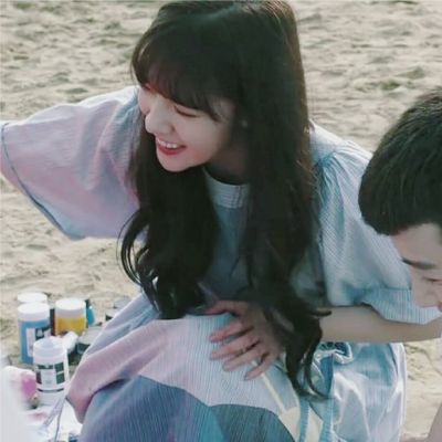 深黑色大海头像2