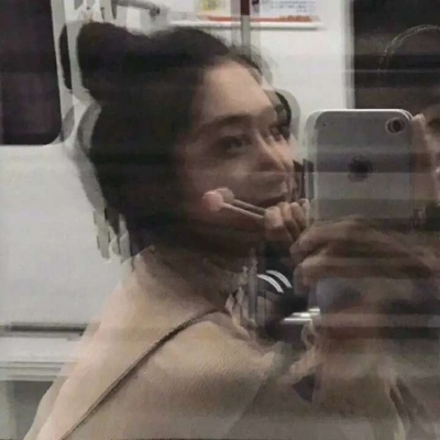 动漫女可爱头像双人格4