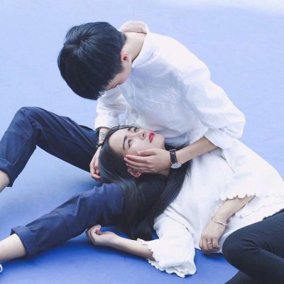 小女孩吃东西扣扣头像10