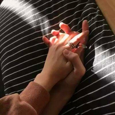 女生头像动漫可爱呆萌姐妹4