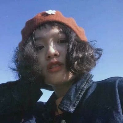 带皇冠霸气头像女生头像4