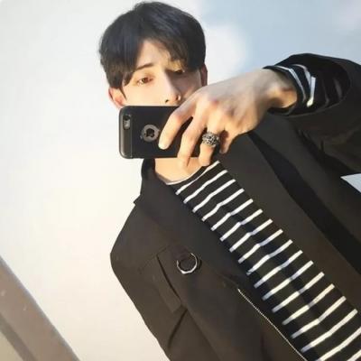 经典奋斗男头像图片11