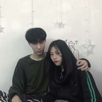 工作的头像女3