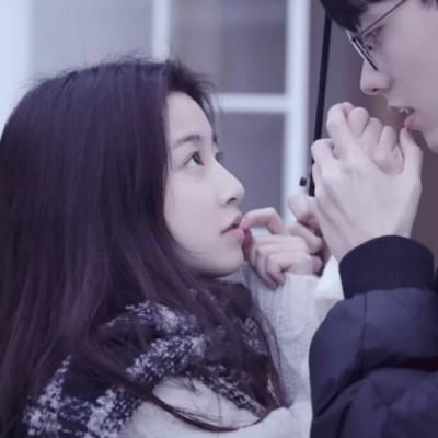 玉龙马会马图片头像女高级感黑色5