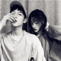 一人搞笑的头像女生11