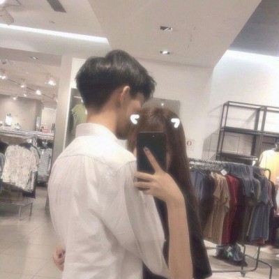单身女头像伤感黑白11