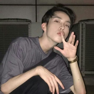 帅哥酒吧图片头像5