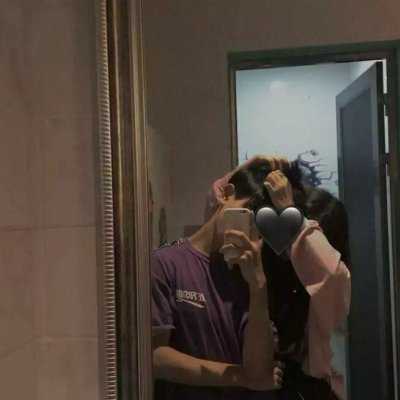 黑色头发小姐姐头像1