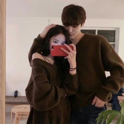 形容情侣的闺蜜头像动漫6