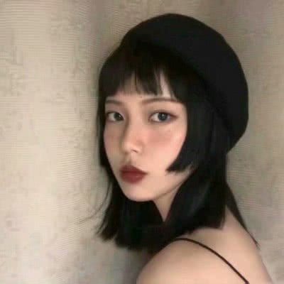 美女头像红衣服的背影7
