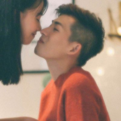 应该女生把脚吵架男生的头像8