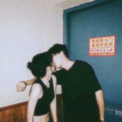 用动漫学生头像的男生7