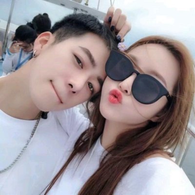 小v发什么样的头像最高级9