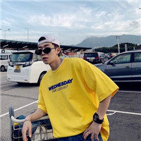 凤毛麟角的单身男头像小众5