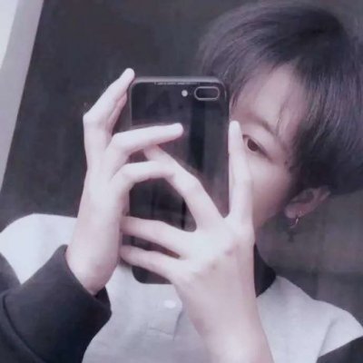 头像黑白高冷伤感动漫7