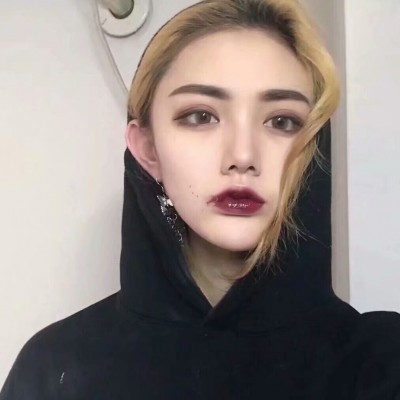 三人闺蜜动漫头像个性网1