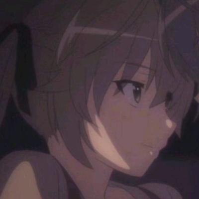 好看头像挡脸图片动漫女1
