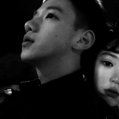 你看她姐妹的头像2