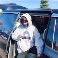 黑猫女生傍晚卡通头像4