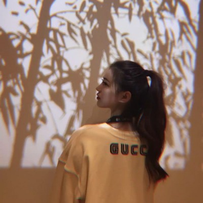 微信头像女生背影二次元10