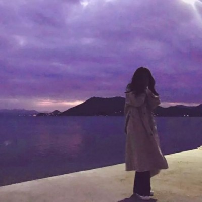 各种姿势美女头像图片大全图片5