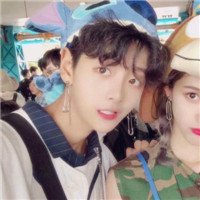 经典有逼格的微信男头像7