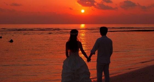 爱情无奈的句子经典语录《婚姻语录女人心情短语》