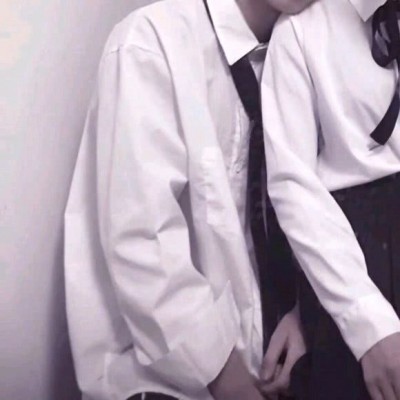 个性头像女生校服1