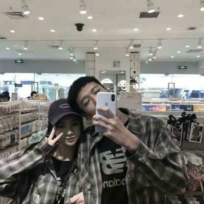 经典网吧美女头像10